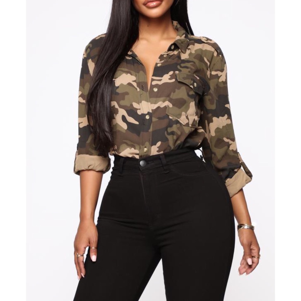 Bershka BSK Camo Army Print Button Down Top Sz. S